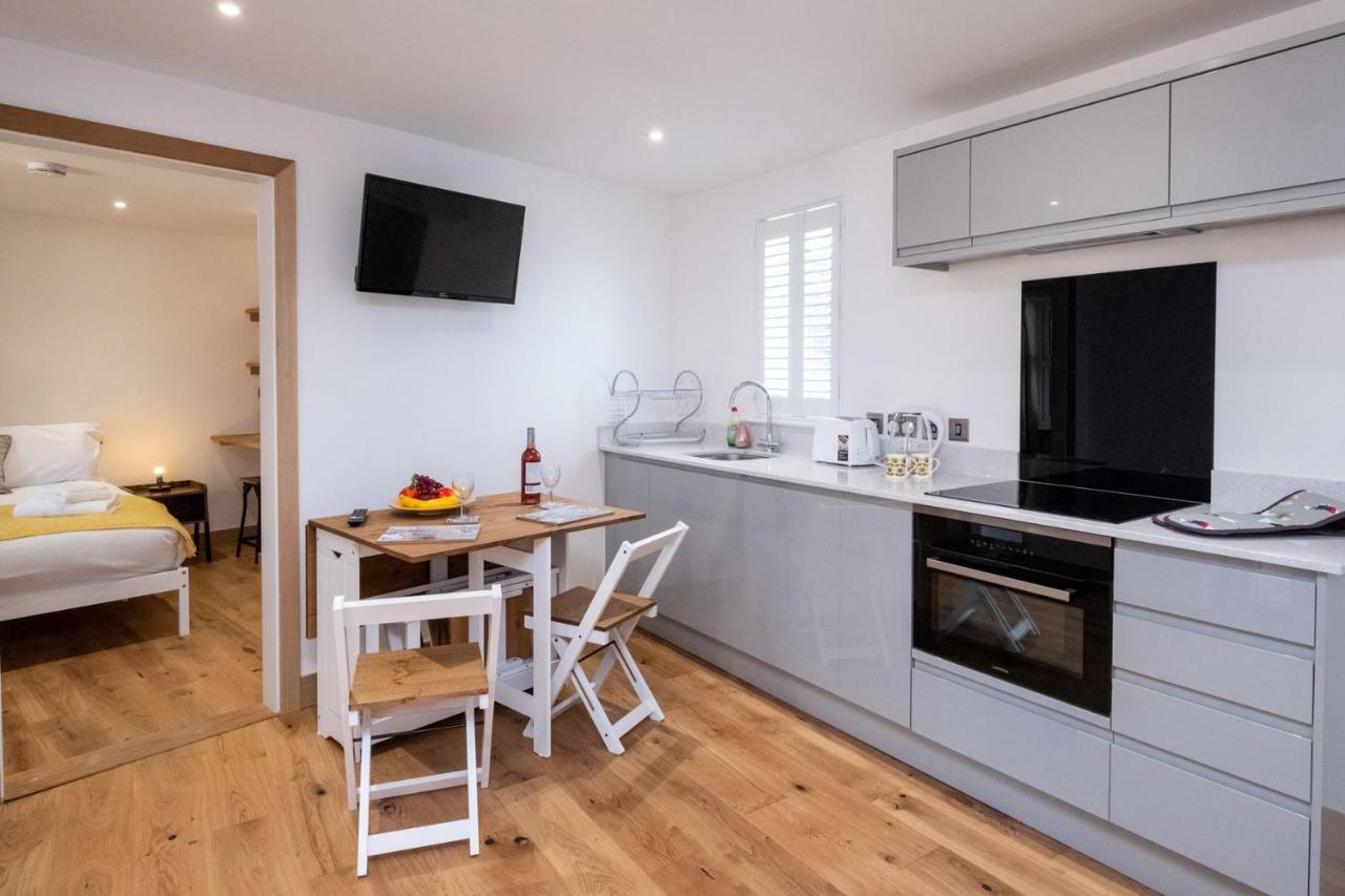 Weeping Willow - Three Tuns Apartments, Pettistree, Wickham Market - By Aldeburgh Coastal Cottages Ngoại thất bức ảnh